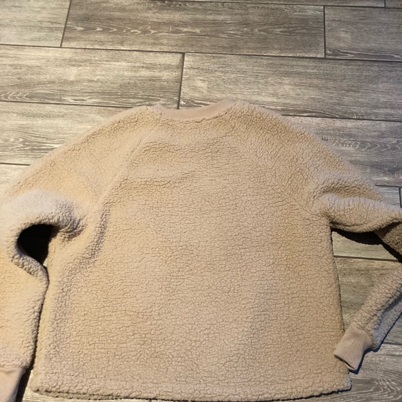 Banana Republic Crew neck Sherpa - Picture 3 of 4
